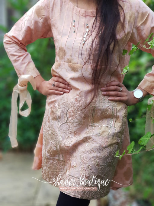 Beautiful Pink Kurta with bow arms (UB-K-08)