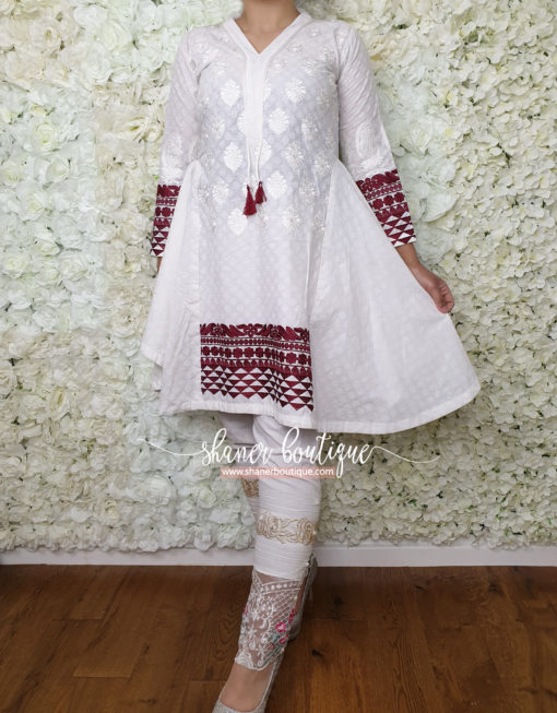 White with red embroidery kurta (UB-K-06) - Image 9