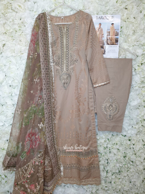 Baroque 3pc suit (EREMURUS) - Image 12