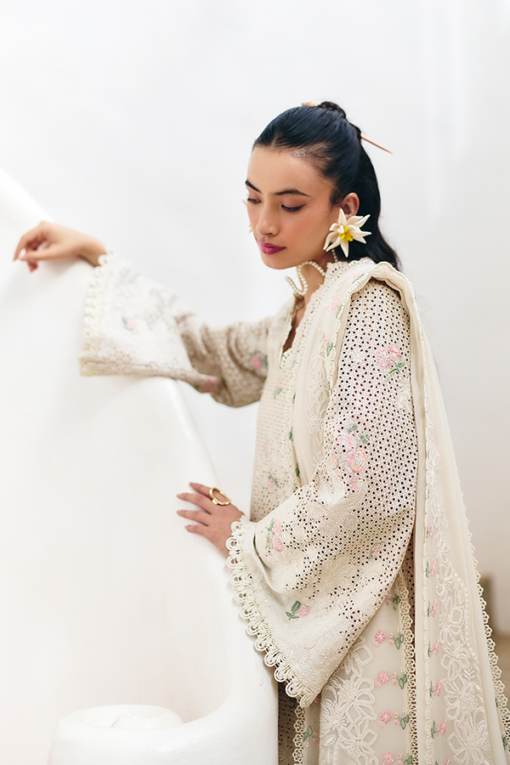 Suffuse by Sana Yasir Fall Pret (LERA) - Image 12